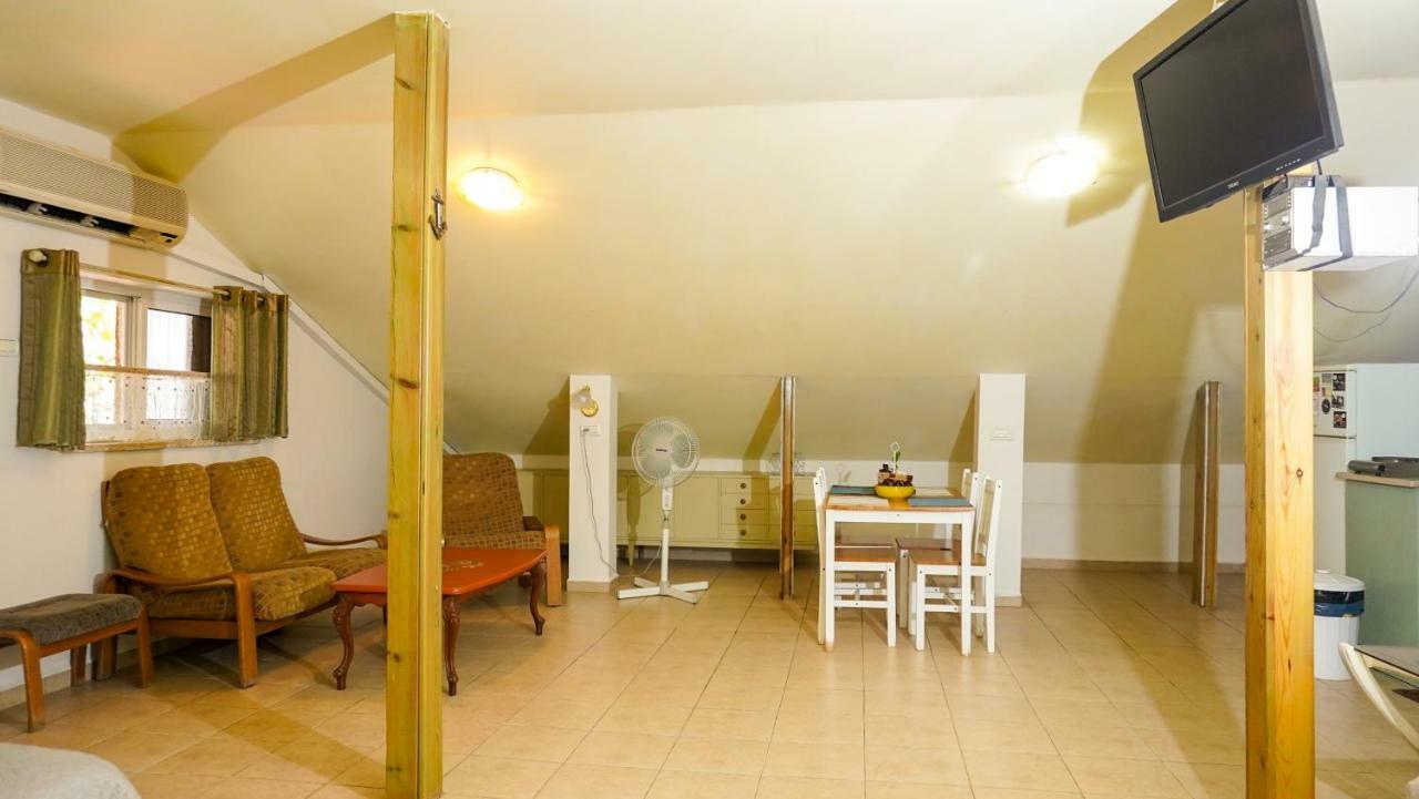 Villa Brush And Wind à Hagoshrim Extérieur photo